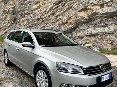Usata VW Passat 150 CV (110 kW) 2014 Grigio Berlina