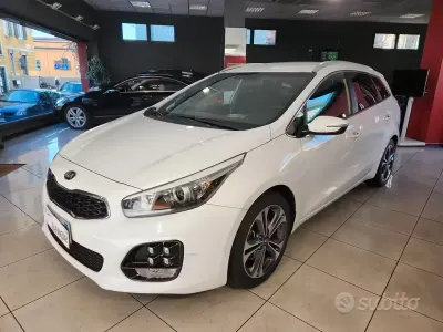 Usado Kia Ceed 136 CV (100 kW) 2016 Blanco Utilitario
