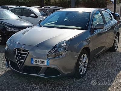Usata Alfa Romeo Giulietta 120 CV (88 kW) 2016 Grigio Utilitaria