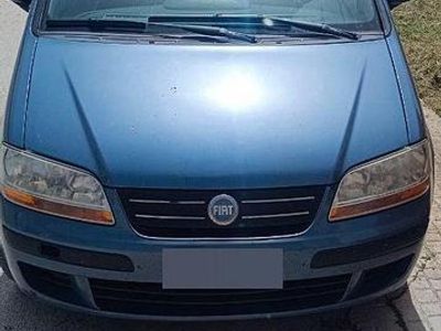 Usata Fiat Idea 70 CV (51 kW) 2005 Blu Monovolume