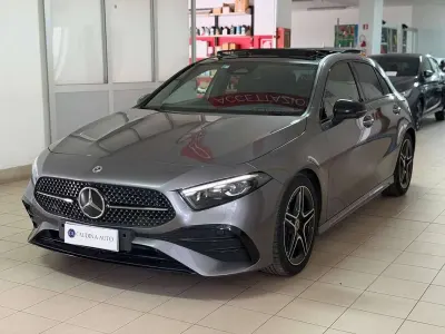 Usata Mercedes A180 Advanced Plus 116 CV (85 kW) 2024 Grigio Berlina
