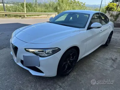 Brugt Alfa Romeo Giulia 160 HK (117 kW) 2018 Hvid Sedan