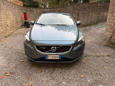 Usata Volvo V40 150 CV (110 kW) 2014 Berlina