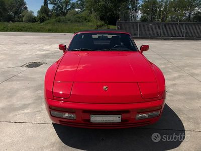 Usata Porsche 944 211 CV (155 kW) 1990 Rosso Cabrio