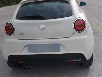 Usata Alfa Romeo MiTo 155 CV (114 kW) 2009 Bianco Utilitaria
