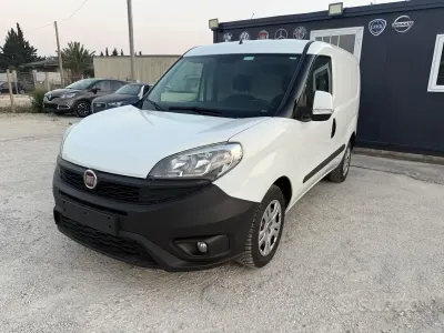 Usata Fiat Doblò 95 CV (69 kW) 2017 Bianco Monovolume