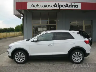 Usata VW T-Roc Advance 110 CV (80 kW) 2021 Bianco SUV
