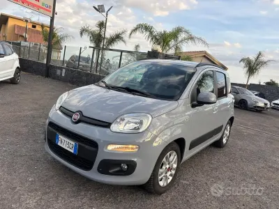Usata Fiat Panda Lounge 69 CV (50 kW) 2018 Grigio Utilitaria