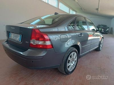 Usata Volvo S40 109 CV (80 kW) 2006 Grigio Berlina