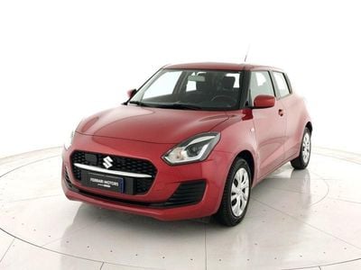 Usata Suzuki Swift Cool 83 CV (61 kW) 2021 Rosso Utilitaria