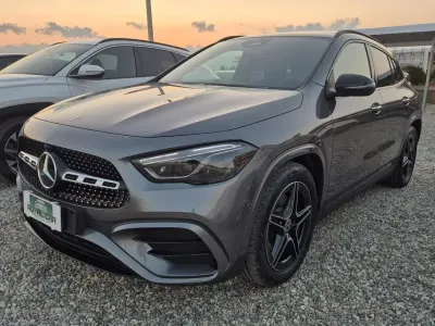 Nuova Mercedes GLA200 Premium 150 CV (110 kW) 2026 Grigio SUV