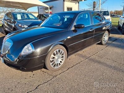 Lancia Thesis