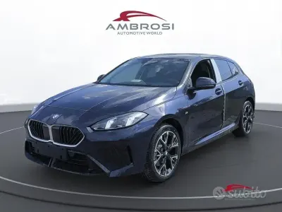 Nuova BMW 118 Comfort Edition 150 CV (110 kW) 2026 Blu Utilitaria
