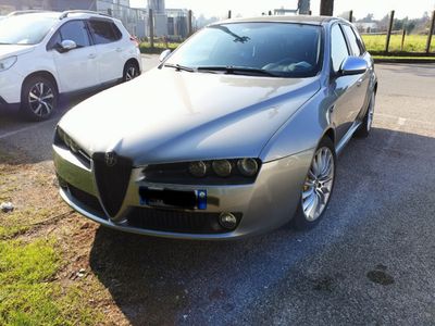 Alfa Romeo 159