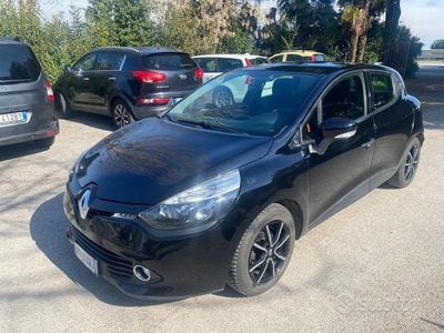 Usata Renault Clio IV Zen 75 CV (55 kW) 2015 Nero Berlina