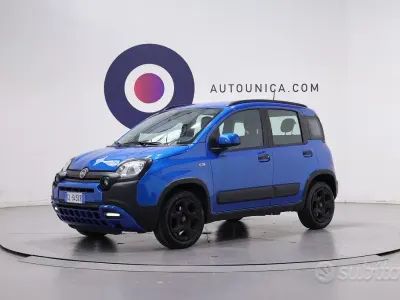 Usata Fiat Panda Cross Cross 69 CV (50 kW) 2022 Blu Utilitaria