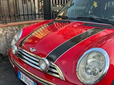 Usata Mini Cooper Coupé 75 CV (55 kW) 2004 Rosso Coupé