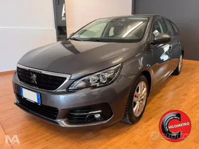Usata Peugeot 308 Business-Line 131 CV (96 kW) 2020 Grigio Station wagon