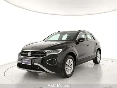 Usata VW T-Roc Life 150 CV (110 kW) 2025 Nero SUV