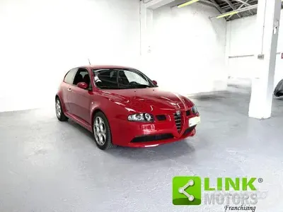 Usata Alfa Romeo 147 GTA 250 CV (183 kW) 2003 Rosso Utilitaria