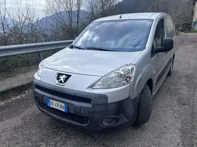 Occasion Peugeot Partner 90 PK (66 kW) 2008 MPV