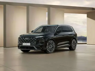 Nuova Audi Q7 S-Line 286 CV (210 kW) 2026 Nero SUV