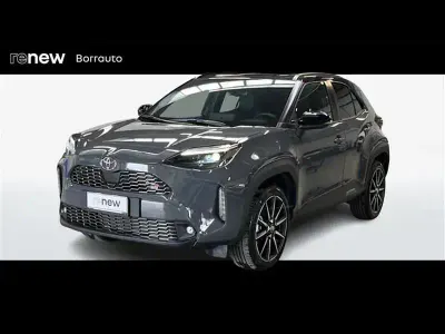 Usata Toyota Yaris Hybrid Sport 130 CV (95 kW) 2025 Grigio scuro SUV