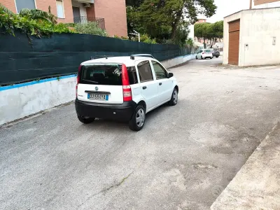 Käytetty Fiat Panda 69 HP (50 kW) 2008 Harmaa Viistoperä