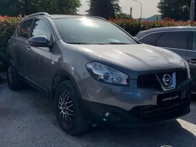 Usata Nissan Qashqai 131 CV (96 kW) 2013 Grigio SUV