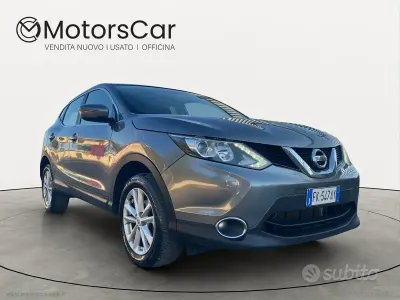 Usata Nissan Qashqai 110 CV (80 kW) 2017 Grigio SUV