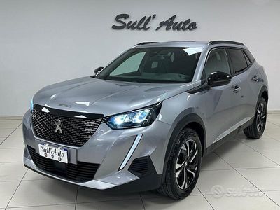 Usata Peugeot 2008 Allure 101 CV (74 kW) 2023 Grigio SUV