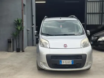 Usata Fiat Qubo Dynamic 75 CV (55 kW) 2015 Argento Monovolume