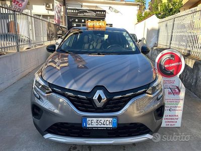 Usata Renault Captur Intens 95 CV (69 kW) 2021 Grigio SUV