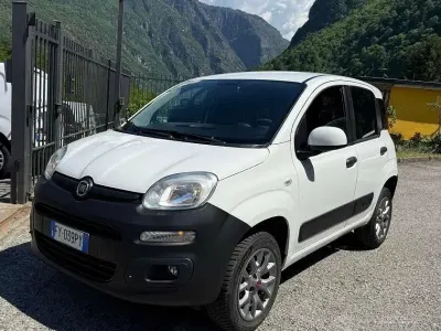 Usata Fiat Panda 4x4 Pop 85 CV (62 kW) 2019 Bianco Utilitaria