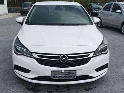 Usata Opel Astra 110 CV (80 kW) 2018 Bianco Berlina