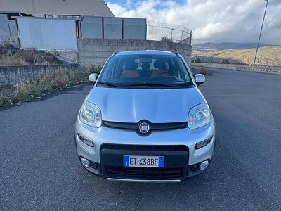 Gebraucht Fiat Panda 4x4 S 75 PS (55 kW) 2013 Grau Kleinwagen