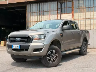 Usata Ford Ranger Wildtrack 160 CV (117 kW) 2017 Beige Pick-up
