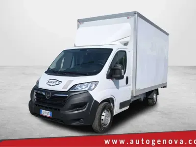 Usata Opel Movano 140 CV (102 kW) 2022 Bianco Furgone