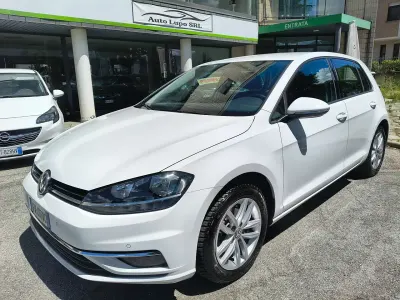 Usata VW Golf VII Business 116 CV (85 kW) 2019 Bianco Berlina
