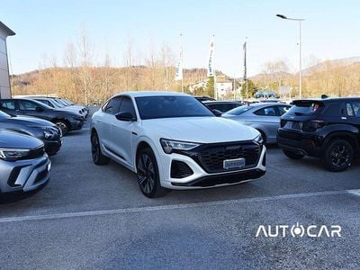 Usata Audi Q8 Sportback e-tron S-Line 158 kW (215 CV) 2024 Bianco perla SUV