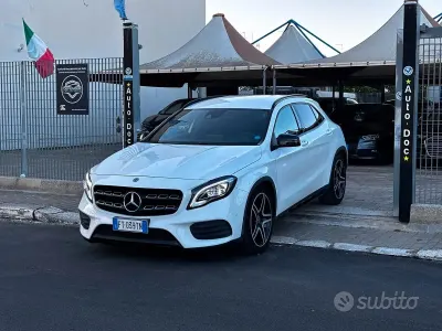 Usata Mercedes GLA200 Premium 136 CV (100 kW) 2019 Bianco SUV