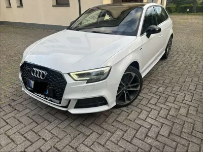 Usata Audi A3 Design 116 CV (85 kW) 2019 Berlina
