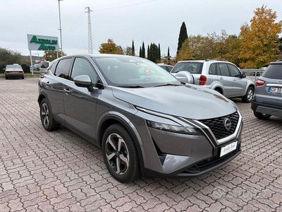 Usata Nissan Qashqai N-Connecta 140 CV (102 kW) 2023 Grigio SUV