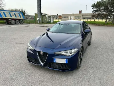 Usata Alfa Romeo Giulia Veloce 211 CV (155 kW) 2017 Berlina