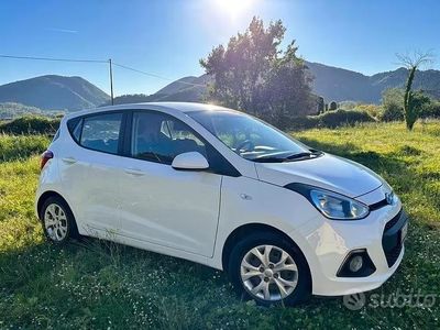 Usata Hyundai i10 67 CV (49 kW) 2014 Bianco Utilitaria
