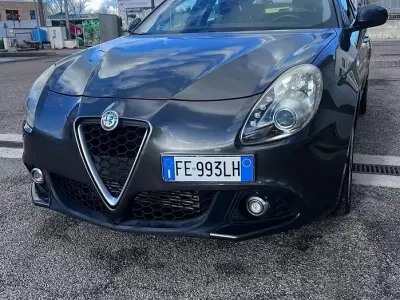 Usata Alfa Romeo Giulietta 109 CV (80 kW) 2012 Utilitaria