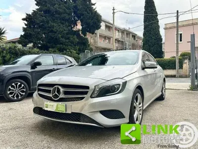 Usata Mercedes A180 109 CV (80 kW) 2013 Grigio Utilitaria