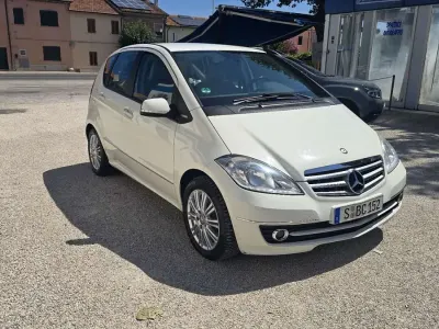 Usata Mercedes A160 Edition 95 CV (69 kW) 2010 Bianco Monovolume