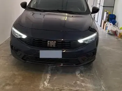 Usata Fiat Tipo 100 CV (73 kW) 2020 Blu Berlina