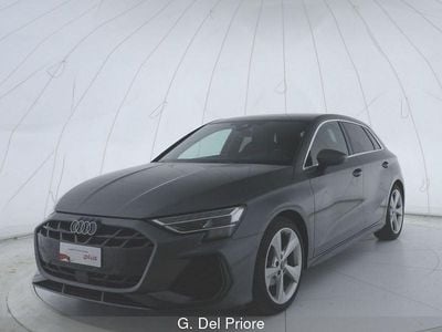 Grigio Usata 2024 Audi A3 S-Line Berlina | 35.500 € (Buon prezzo)